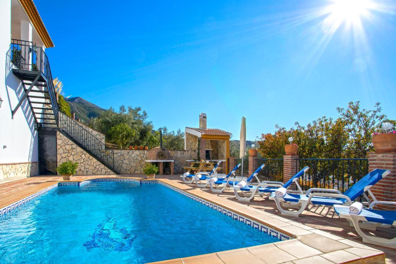 Casa Del Valle Con Piscina Privada Villa Alcaucín Eksteriør billede