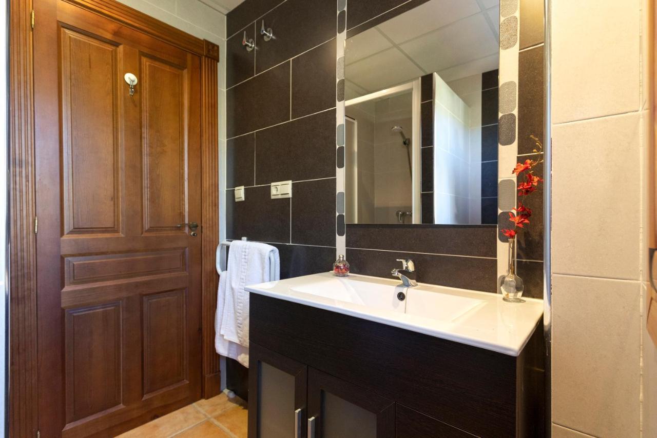Casa Del Valle Con Piscina Privada Villa Alcaucín Eksteriør billede