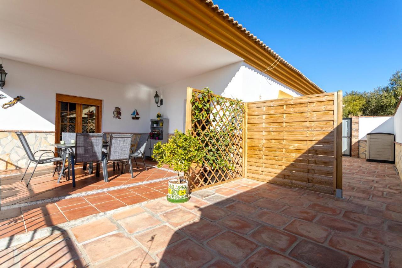 Casa Del Valle Con Piscina Privada Villa Alcaucín Eksteriør billede
